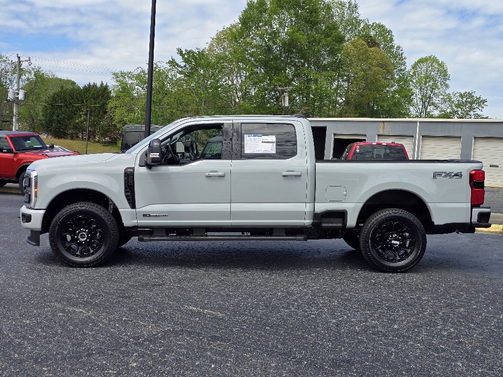 New 2025 Ford F250 Lariat w/ Lariat Ultimate Package image 18