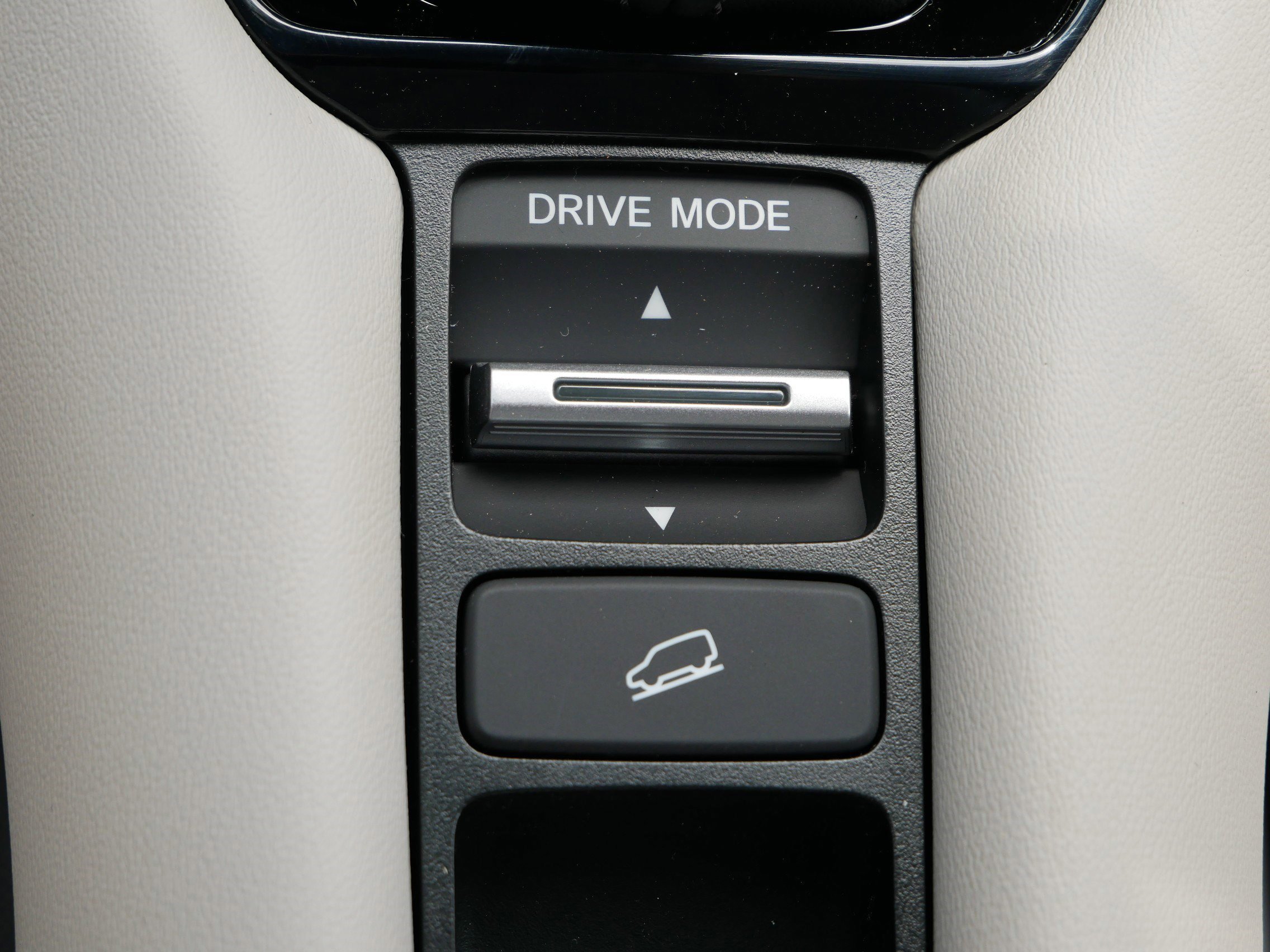 New 2026 Honda HR-V LX image 20