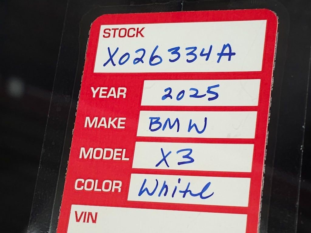 Used 2025 BMW X3 xDrive30i w/ Premium Package image 39