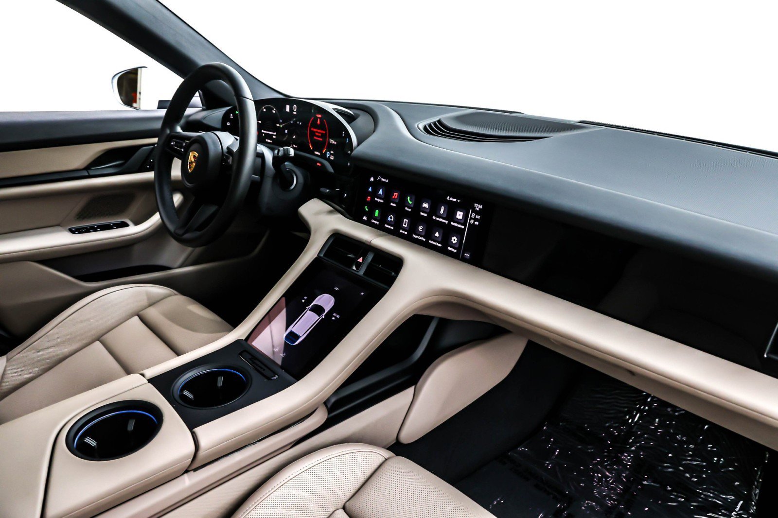 Used 2023 Porsche Taycan 4 Cross Turismo image 17