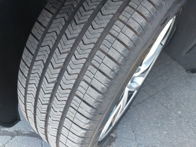 Used 2026 Cadillac Vistiq Luxury image 35