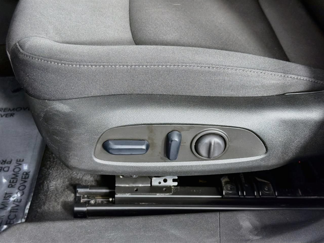 Used 2023 Chevrolet Malibu LT FWD image 36