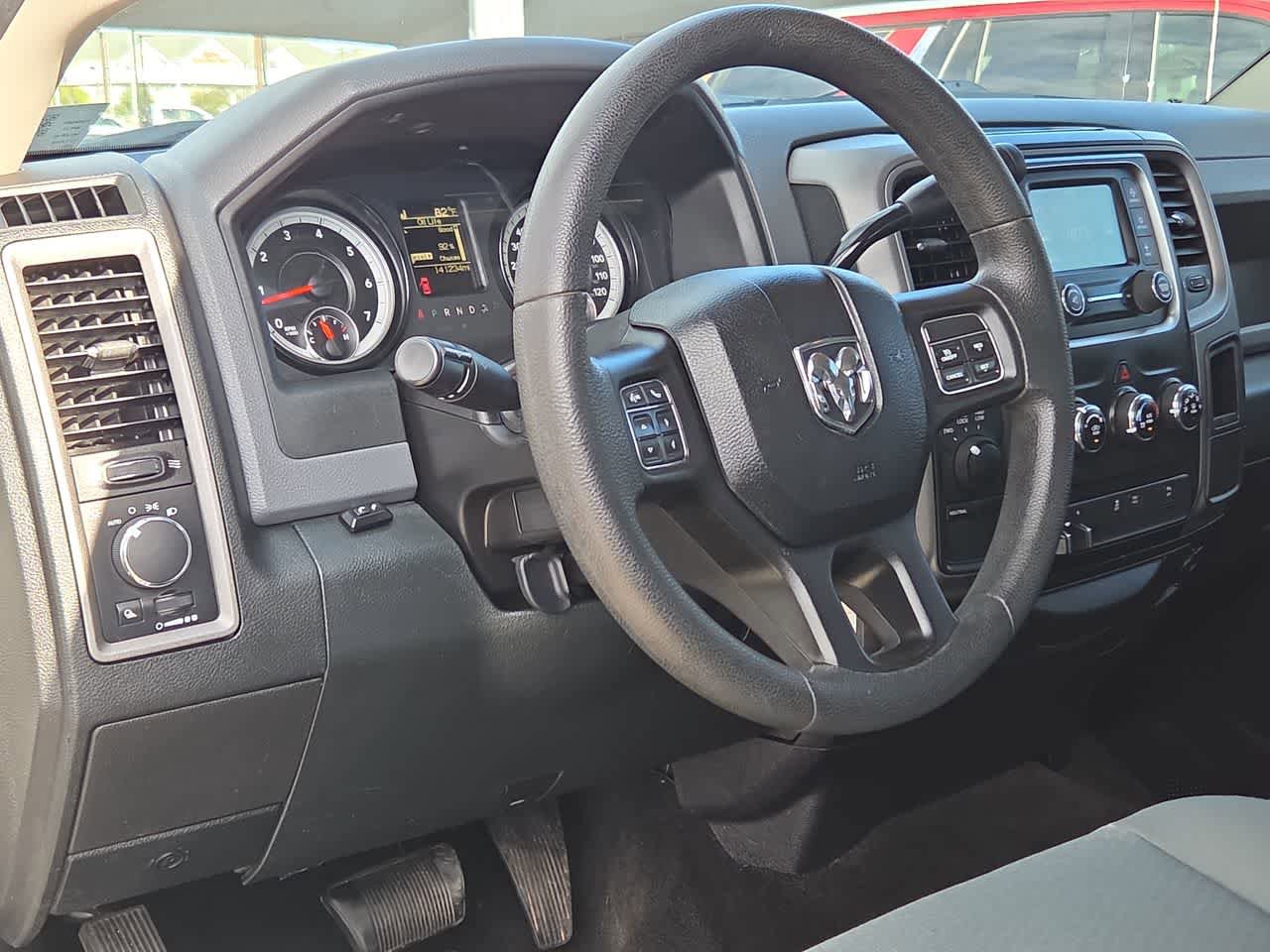 Used 2015 RAM 2500 Tradesman w/ Chrome Appearance Group AWD/4WD image 9