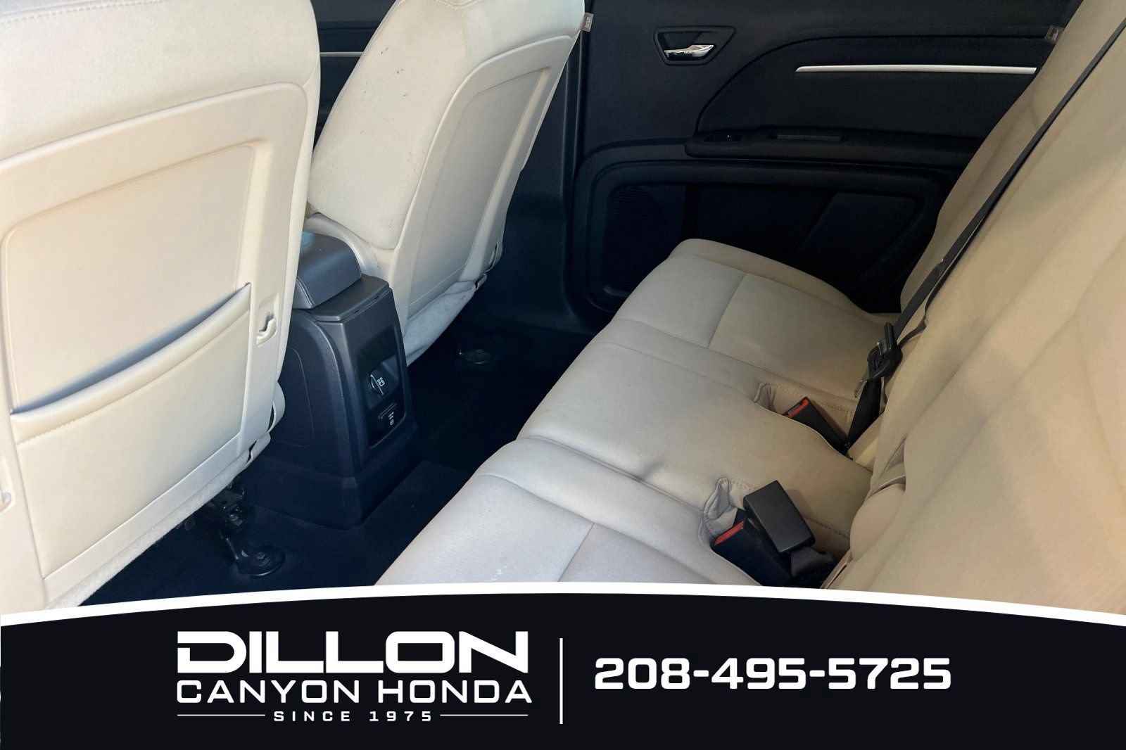 Used 2010 Dodge Journey SXT w/ Flexible Seating Group FWD image 12