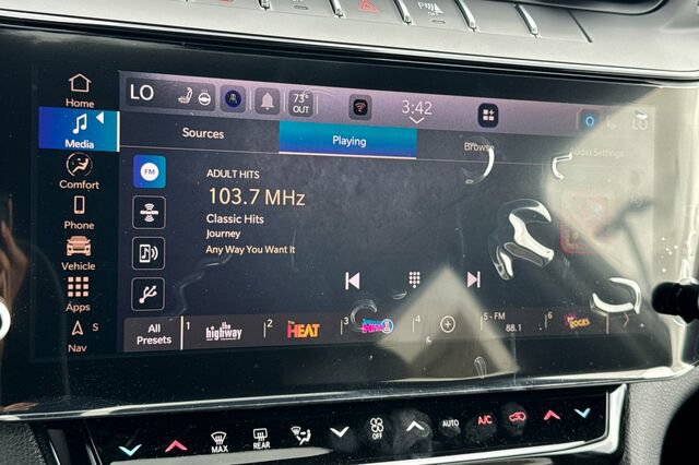 New 2026 Jeep Grand Cherokee L Limited AWD/4WD image 16