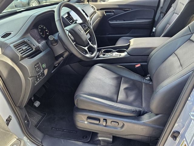 Used 2024 Honda Ridgeline Black Edition image 17