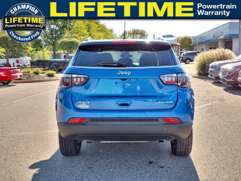 Used 2025 Jeep Compass Limited AWD/4WD image 6