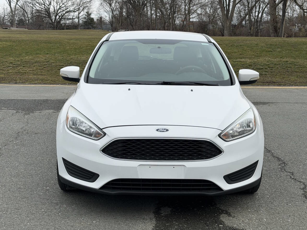 Used 2016 Ford Focus SE image 1