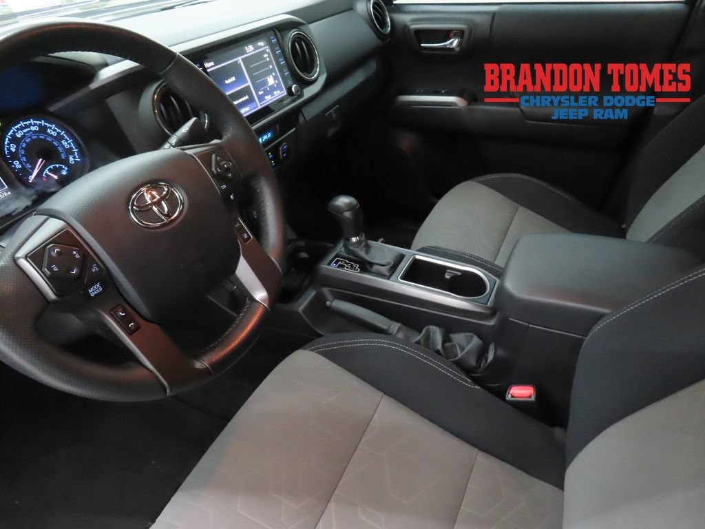 Used 2023 Toyota Tacoma TRD Sport w/ Technology Package AWD/4WD image 19