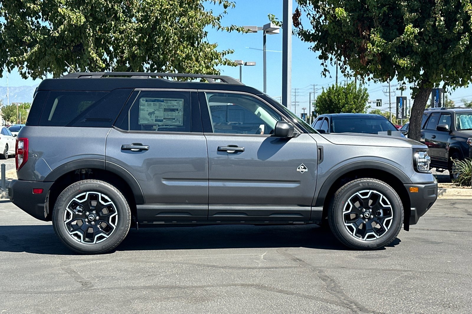 New 2025 Ford Bronco Sport Outer Banks image 3
