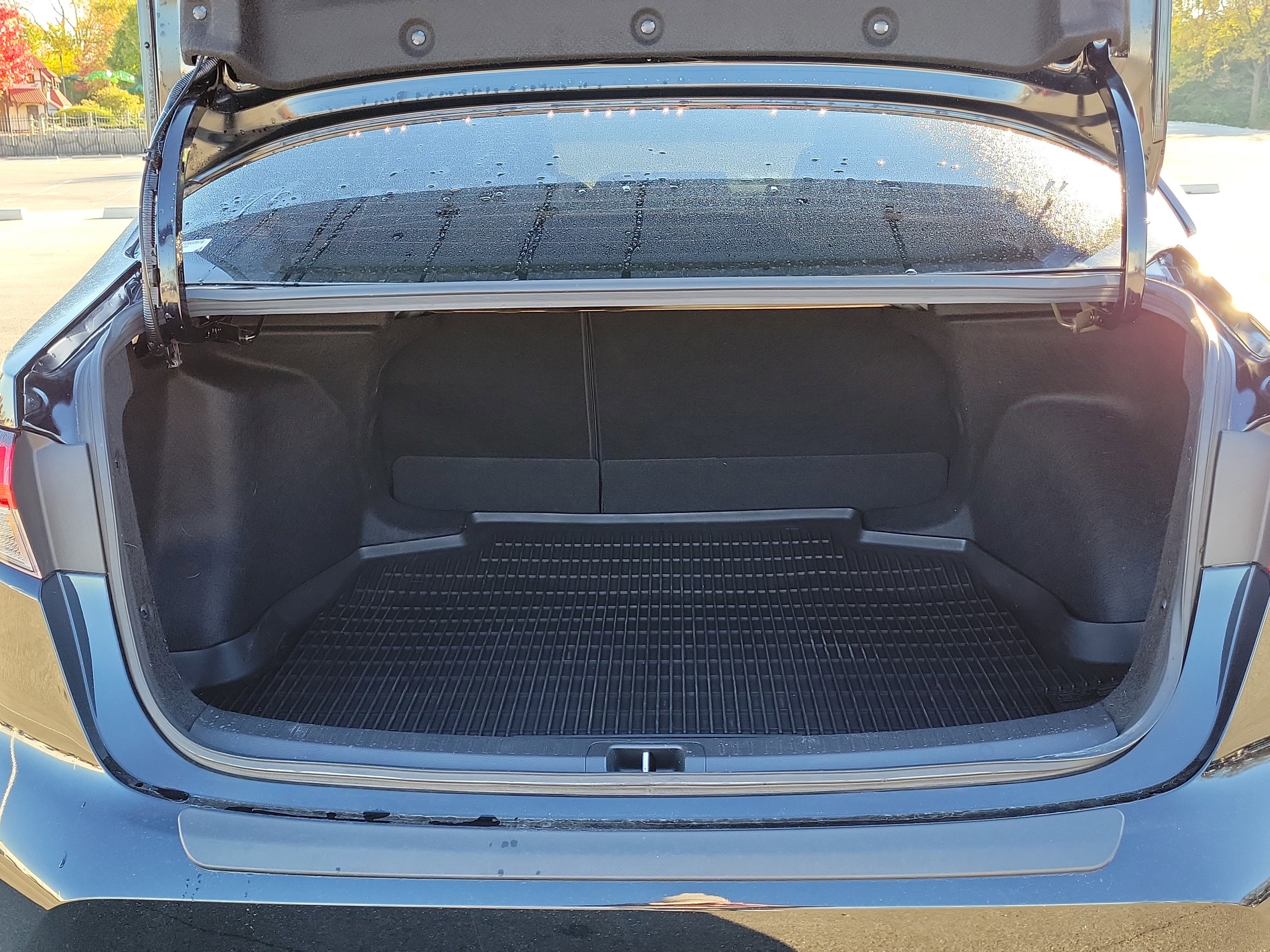 Used 2024 Toyota Corolla LE image 9