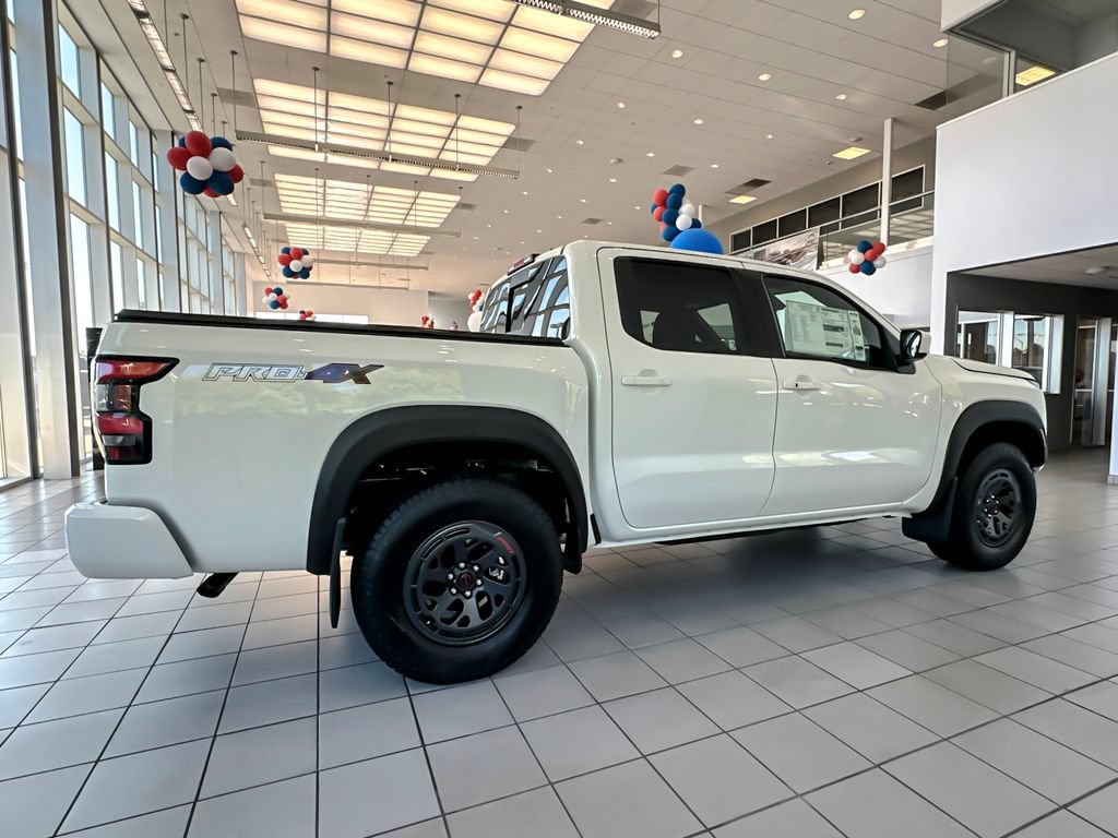 New 2026 Nissan Frontier PRO-4X w/ Tow Package AWD/4WD image 2