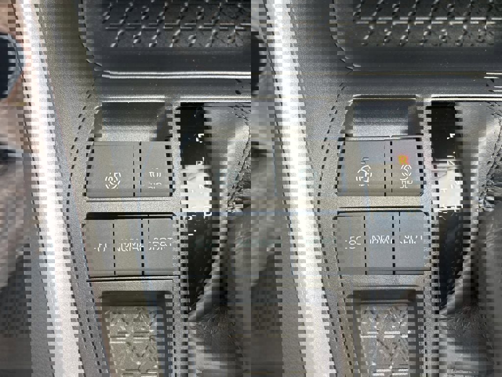 New 2025 Toyota RAV4 XLE image 8