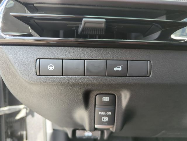 Certified 2025 Nissan Murano SV image 39