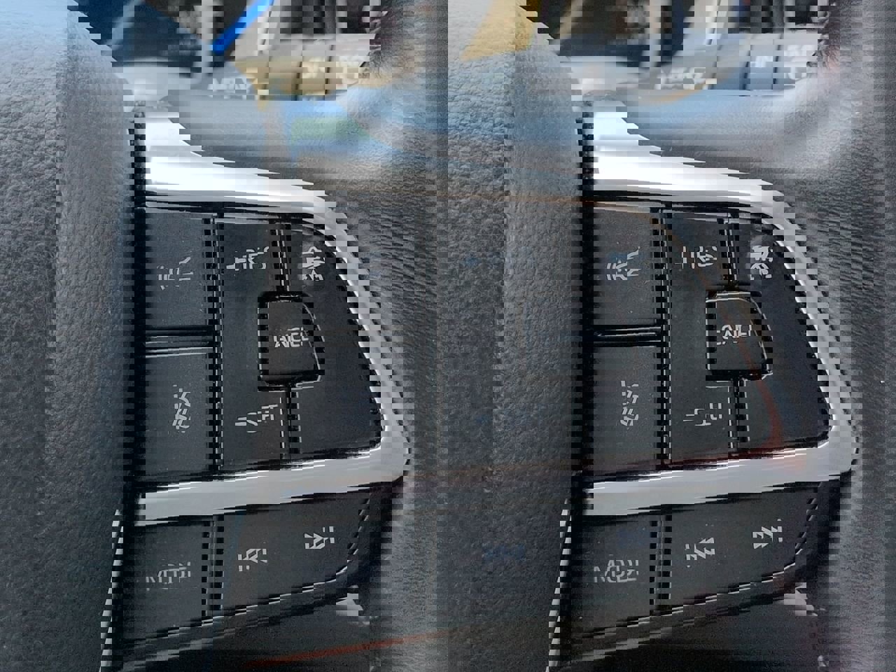 Used 2021 Toyota Highlander Platinum image 24