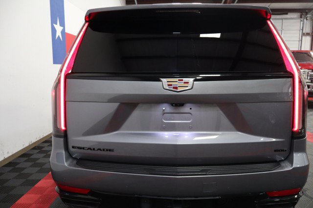 Used 2021 Cadillac Escalade Sport w/ Driver Assist Tech Package AWD/4WD image 36