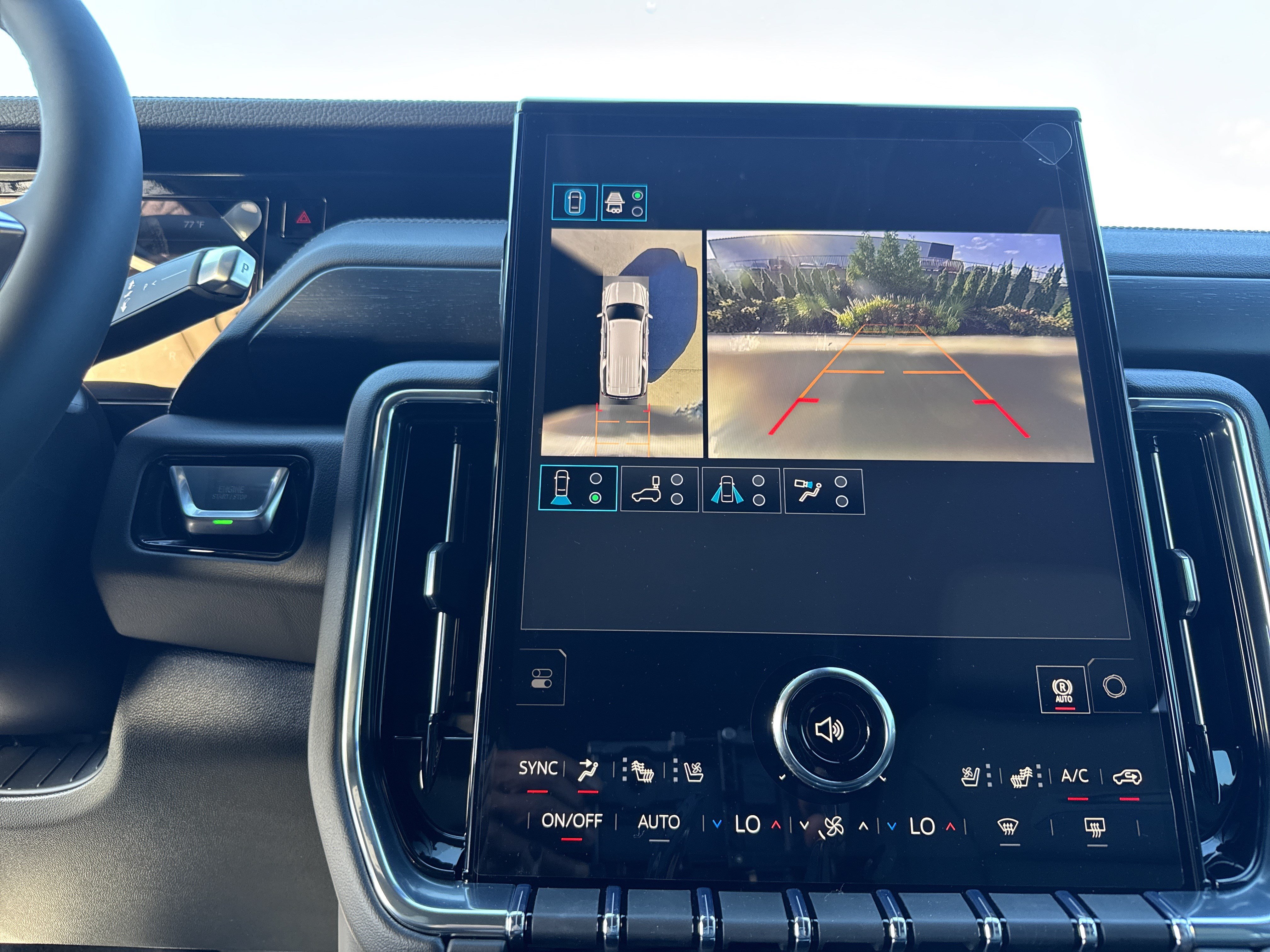 New 2026 GMC Yukon XL Denali w/ Sun & Power Step Package AWD/4WD image 26