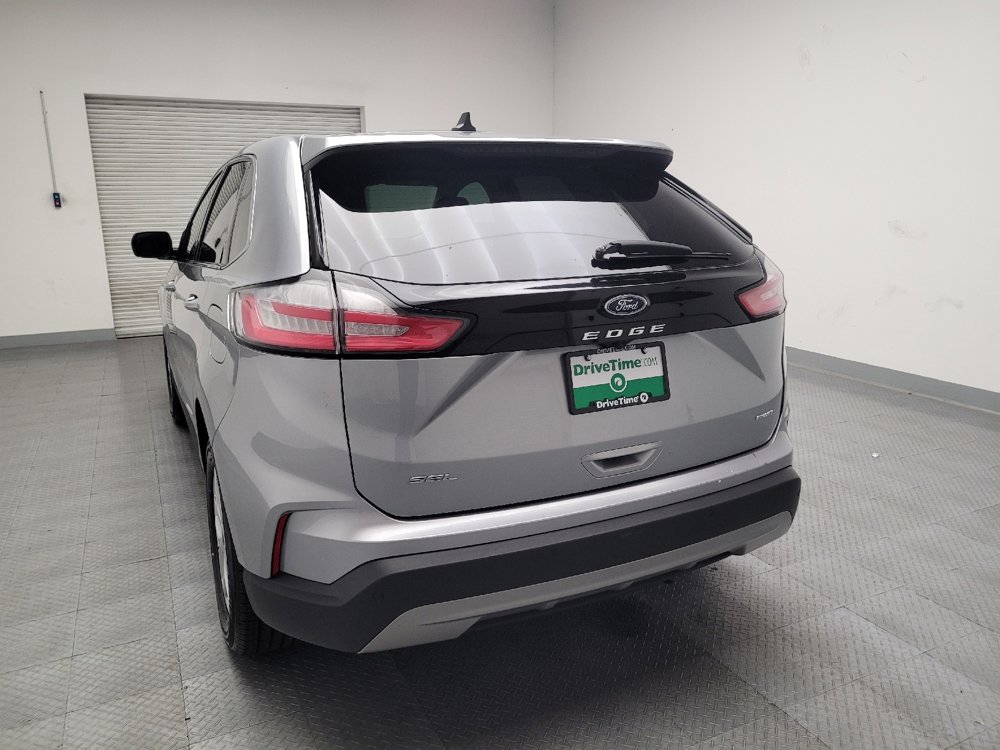 Used 2024 Ford Edge SEL image 6