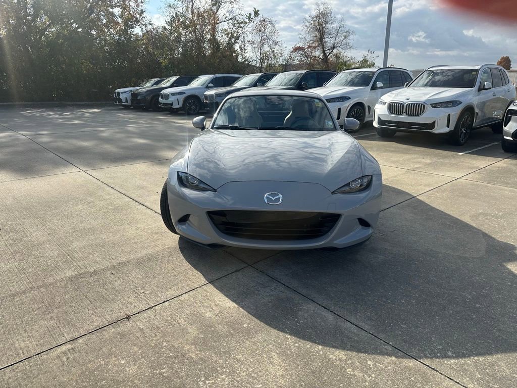 Used 2024 MAZDA MX-5 Miata RF Grand Touring w/ Weather Package image 2