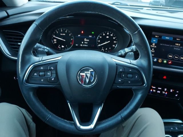 Used 2021 Buick Envision Preferred image 10