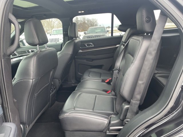 Used 2019 Ford Explorer Limited w/ Equipment Group 301A image 10