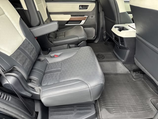 Used 2024 Toyota Sequoia Capstone AWD/4WD image 26