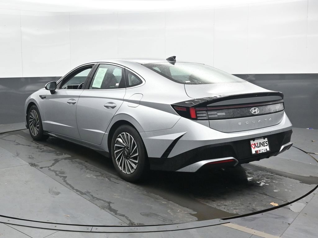 Certified 2025 Hyundai Sonata SEL image 10