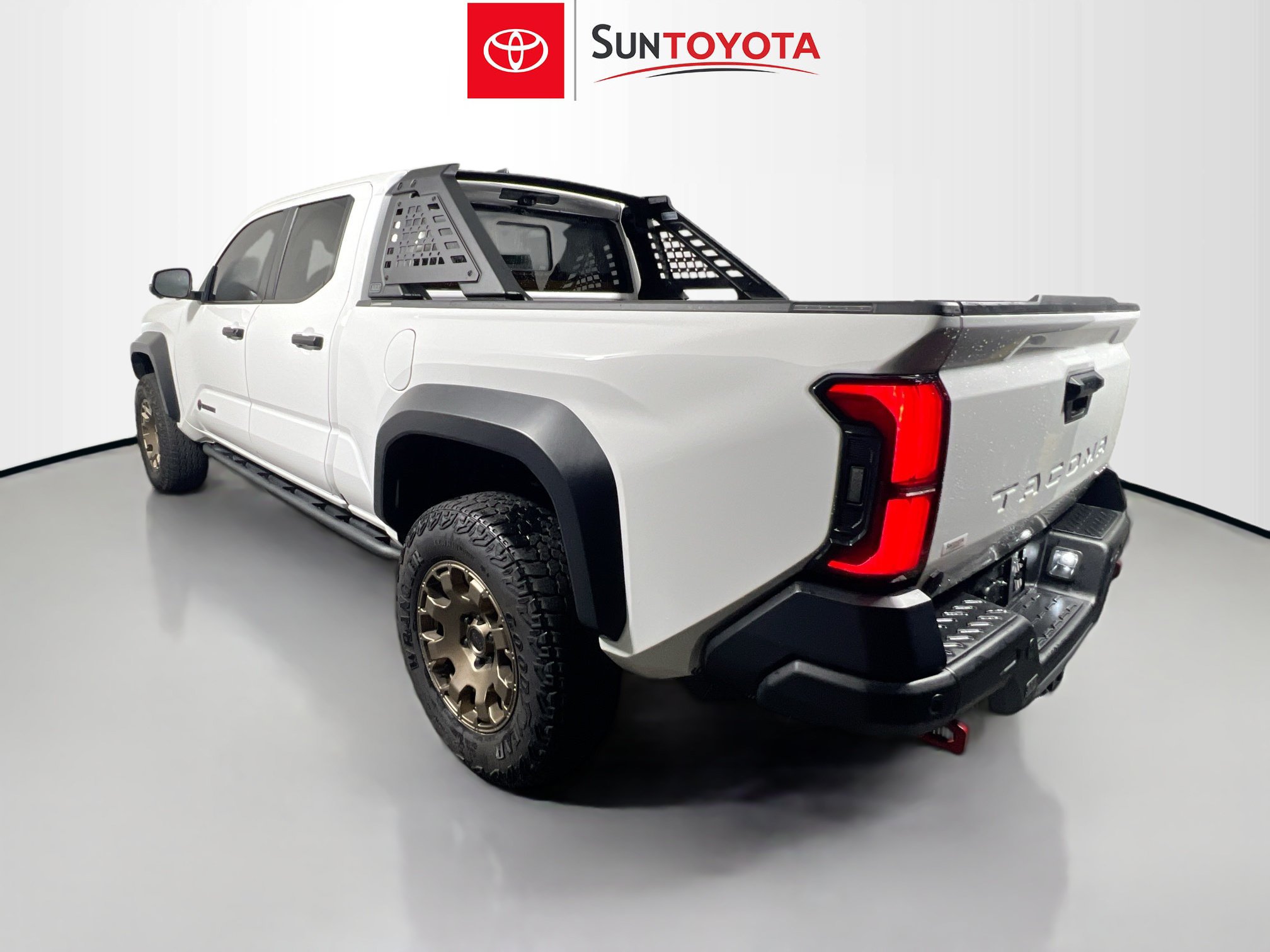Used 2025 Toyota Tacoma 4x4 Double Cab Hybrid image 6