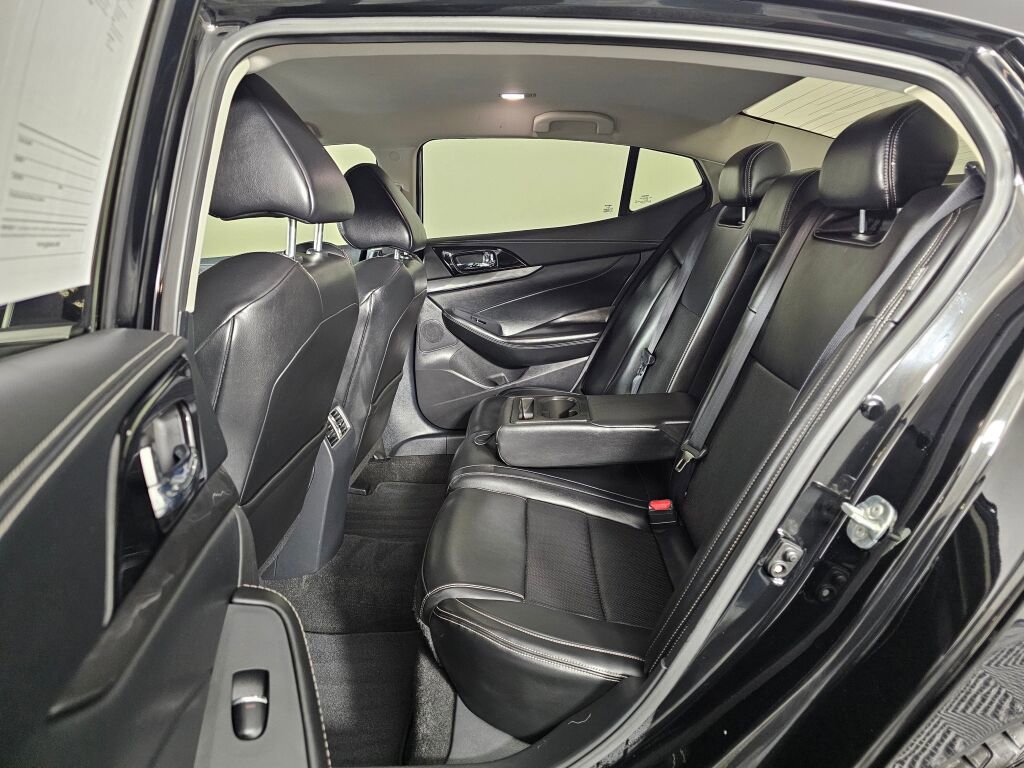 Used 2023 Nissan Maxima SV w/ Floor Mat Group image 33
