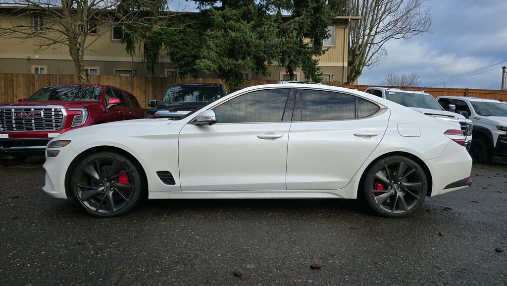 Used 2022 Genesis G70 3.3T w/ Sport Prestige Package image 6