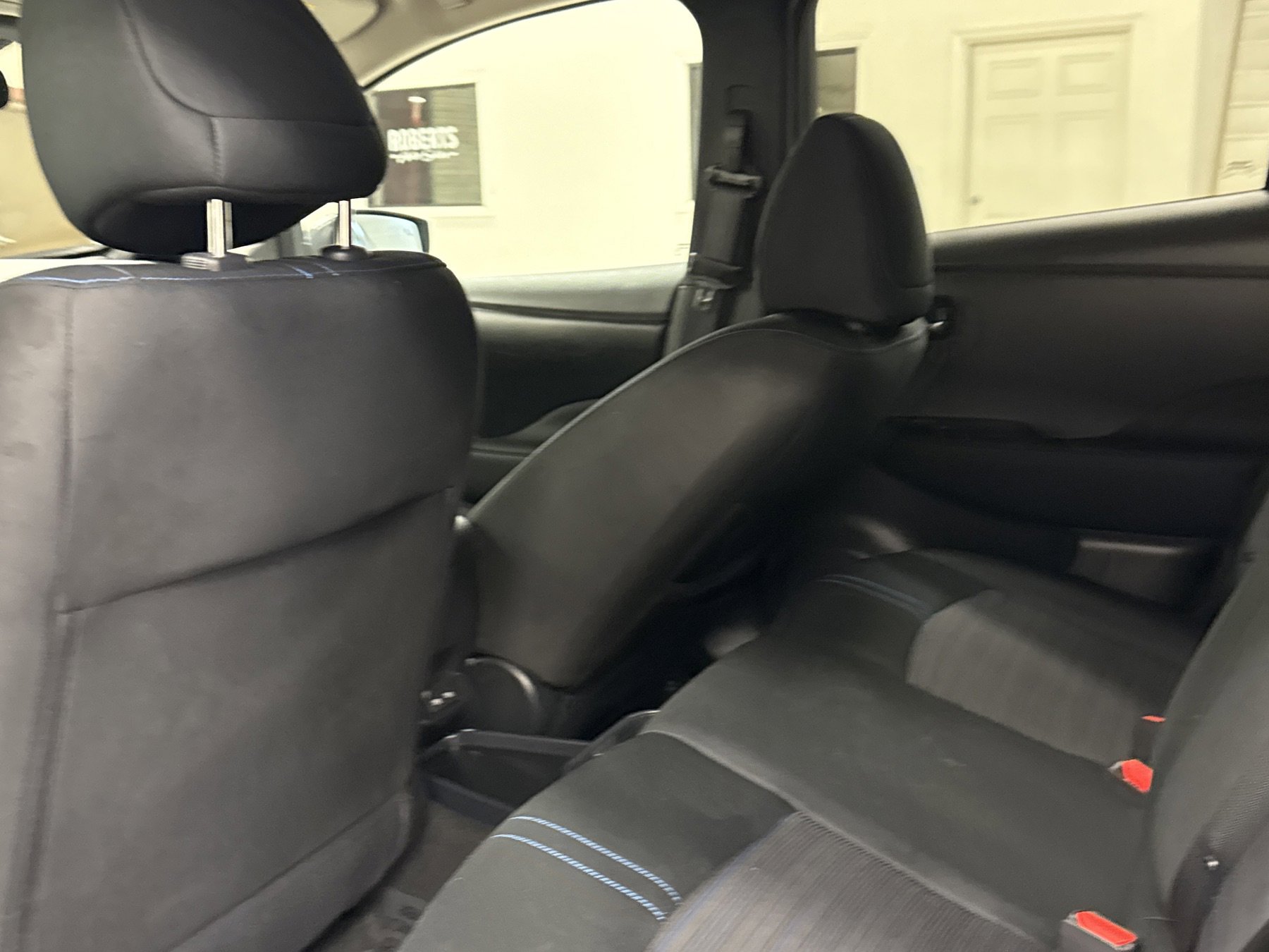 Used 2024 Nissan Leaf S image 13