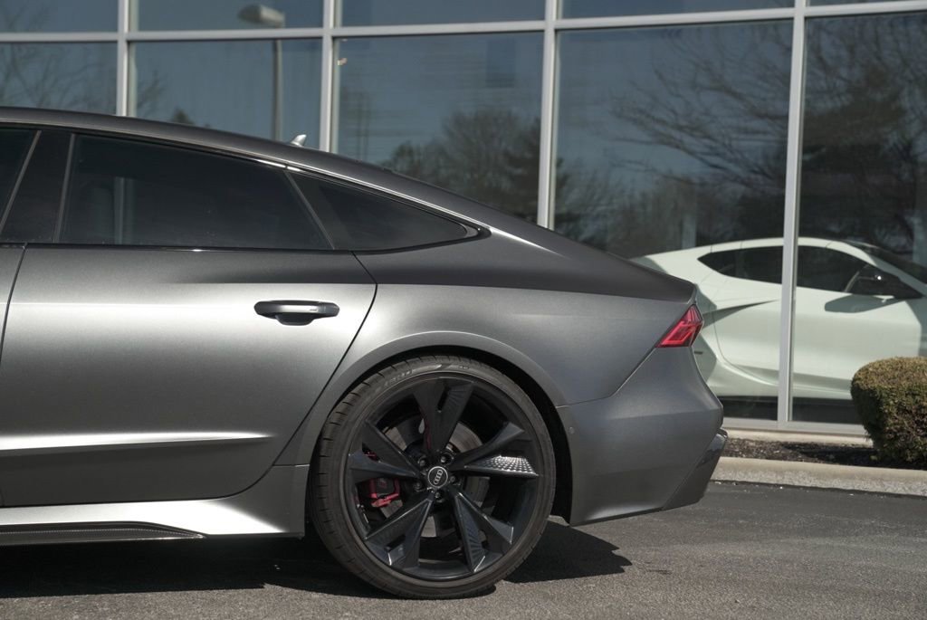 Used 2021 Audi RS 7 Sportback w/ Carbon Optic Package image 11