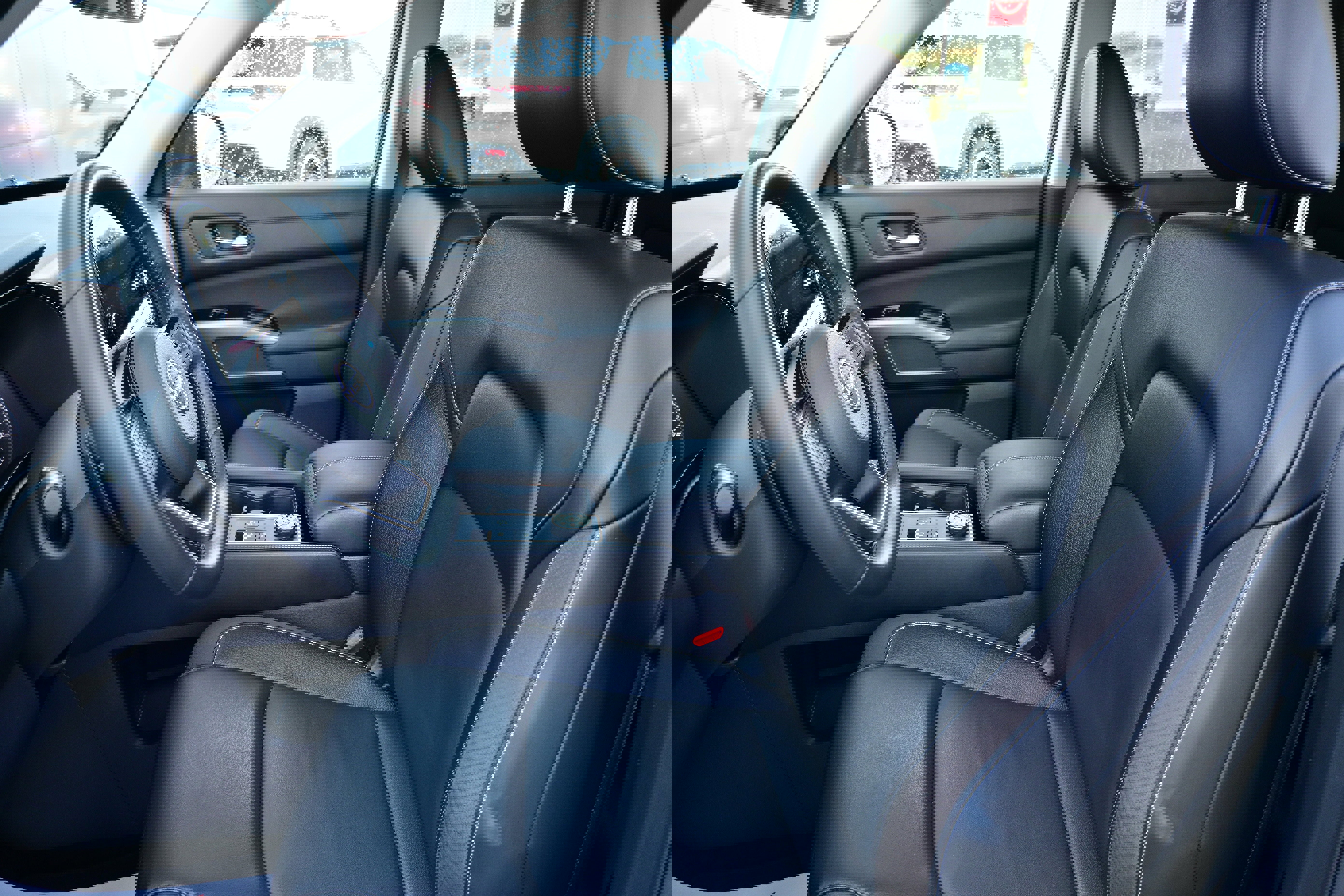 Certified 2024 Nissan Pathfinder SL w/ Lighting Package (N92) image 26