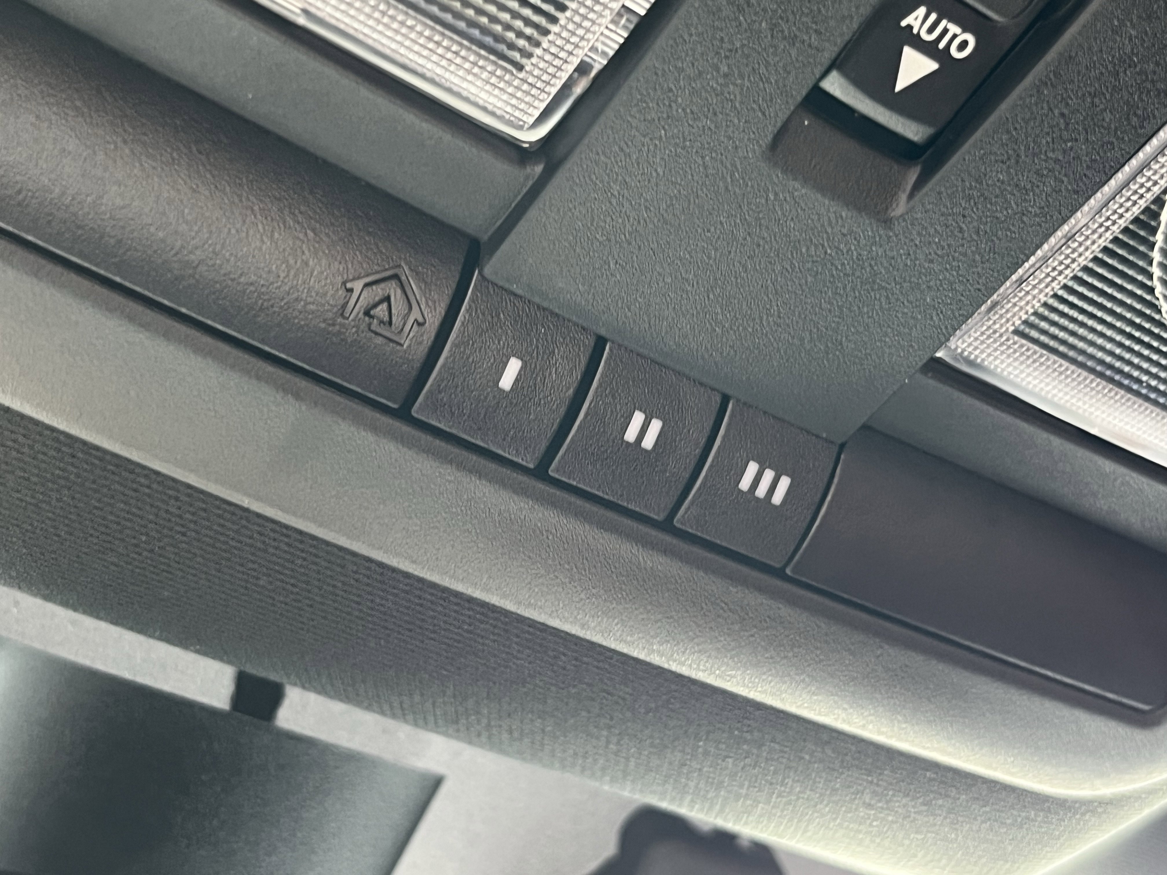 Used 2023 Dodge Challenger SRT Hellcat image 34