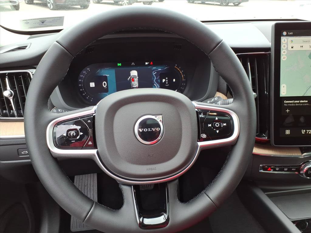 Certified 2026 Volvo XC60 B5 Plus w/ Climate Package AWD/4WD image 14