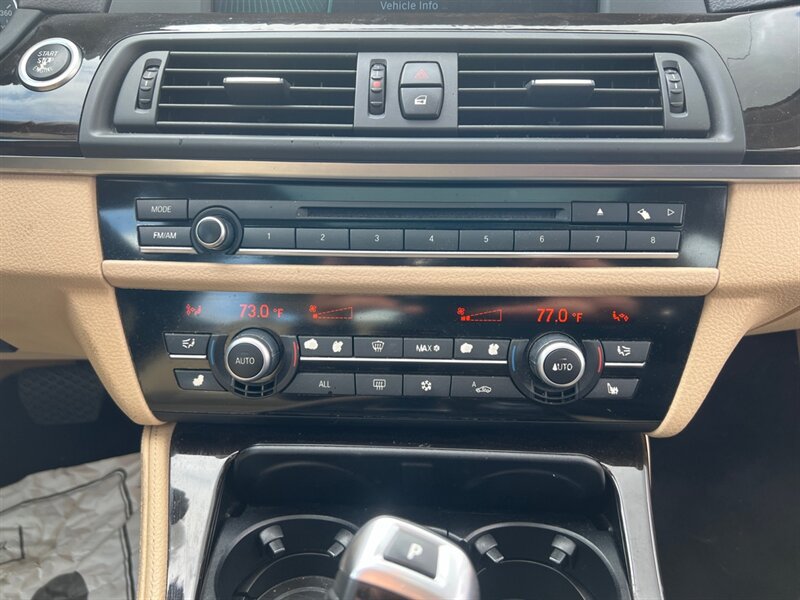 Used 2011 BMW 535i Sedan RWD image 16