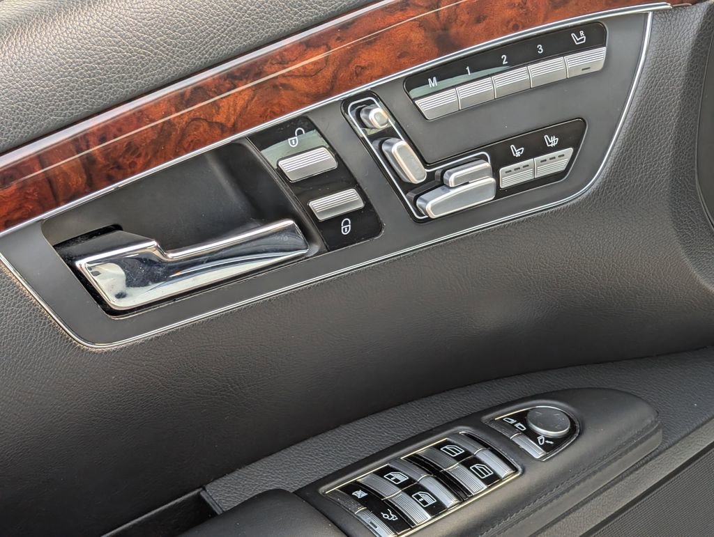 Used 2008 Mercedes-Benz S 550 4MATIC image 22