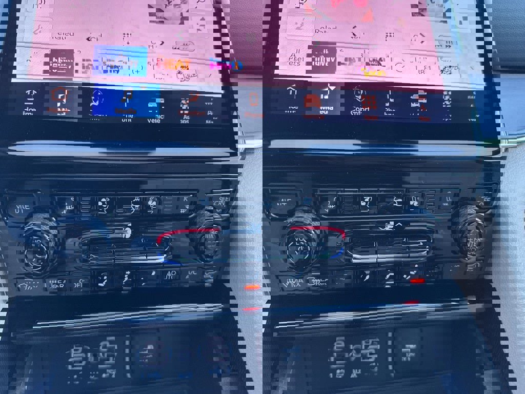 New 2025 Jeep Grand Cherokee L Limited w/ Luxury Tech Group II image 19