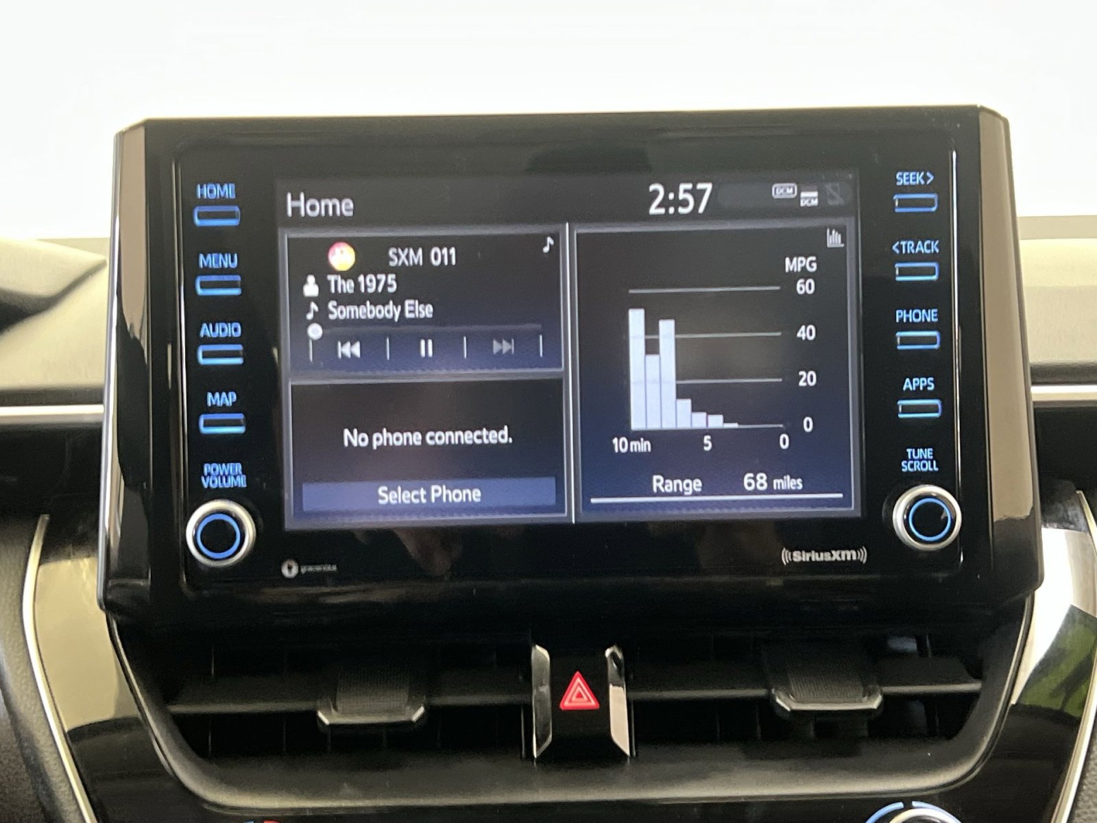 Used 2022 Toyota Corolla LE FWD image 19