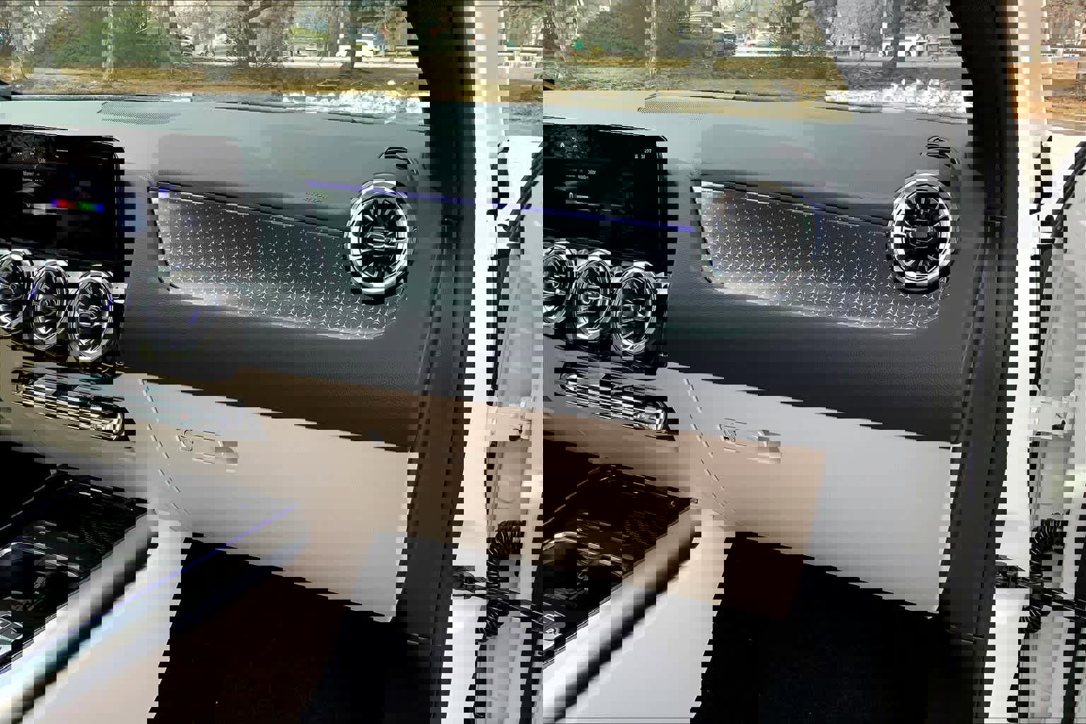 New 2025 Mercedes-Benz GLA 250 GLA 250 image 10