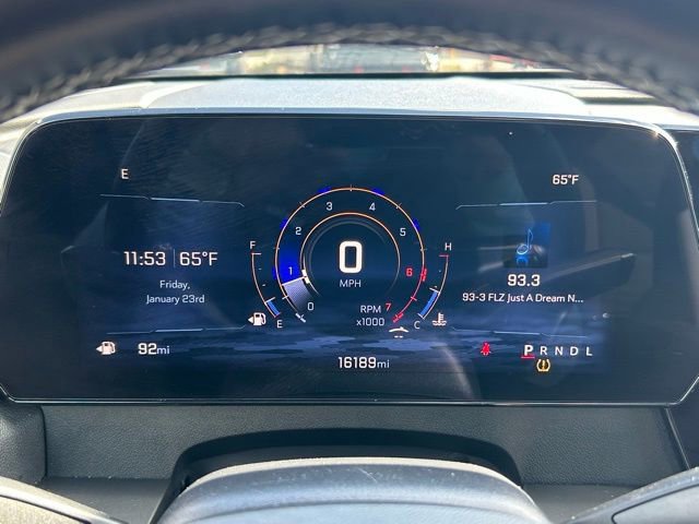 Used 2025 Chevrolet Traverse LT image 19