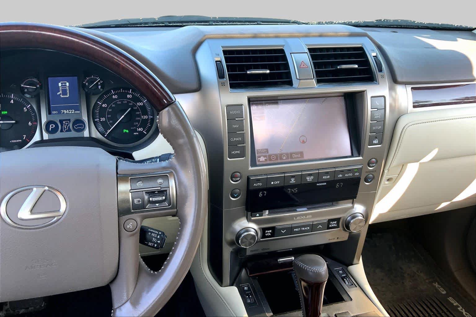 Used 2017 Lexus GX 460 Premium AWD/4WD image 7