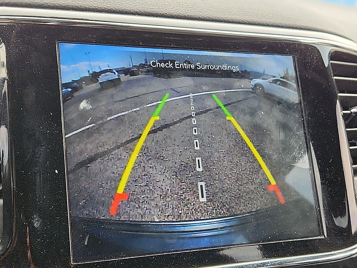 Used 2019 Jeep Grand Cherokee Trailhawk AWD/4WD image 8
