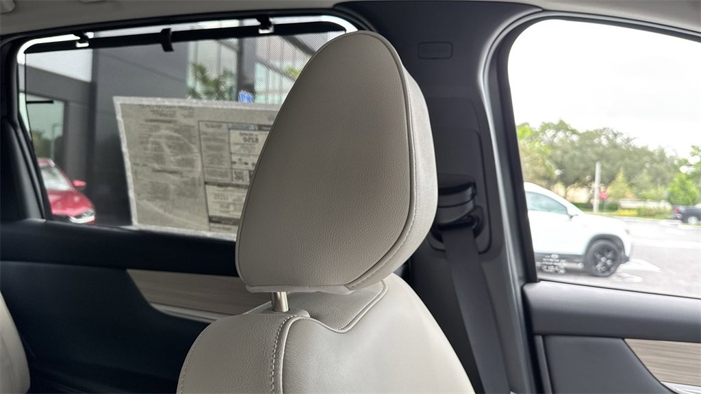 New 2025 MAZDA CX-70 Plug-In Hybrid w/ Premium Pkg image 21