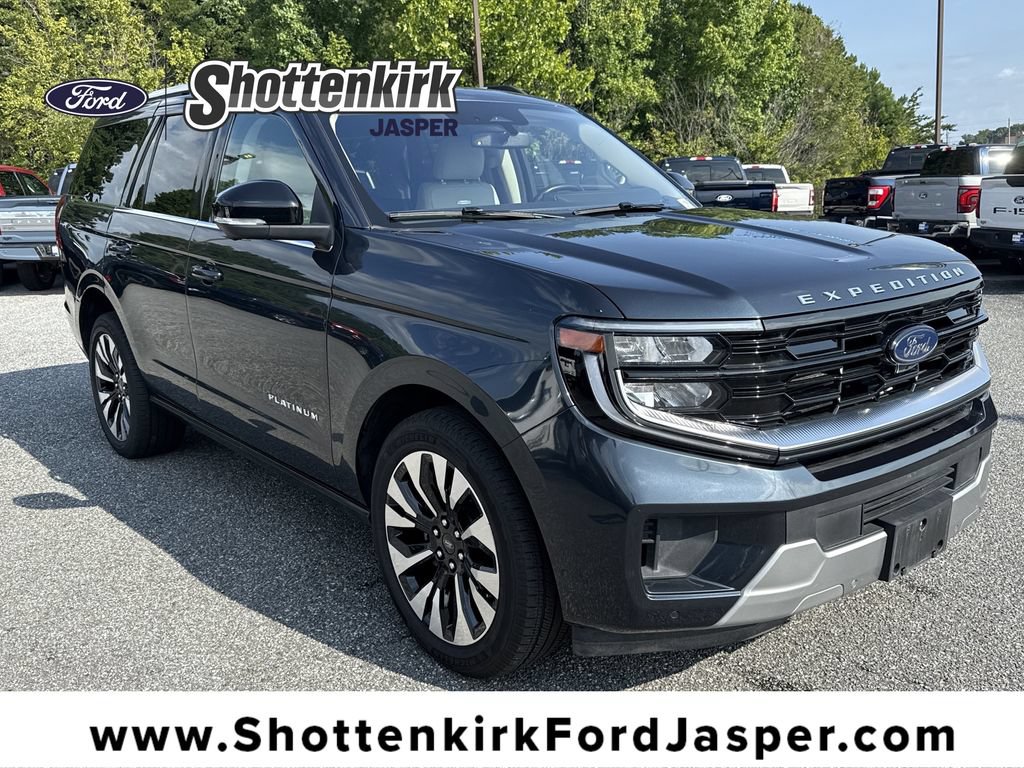 Used 2025 Ford Expedition Platinum w/ Driver's Package