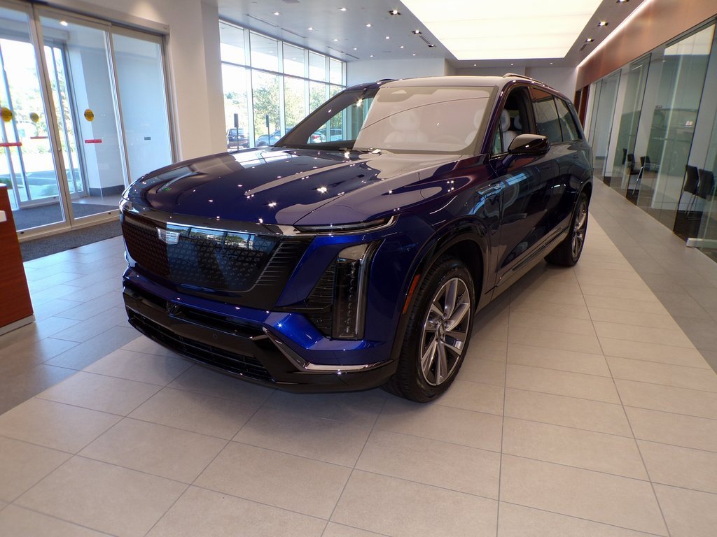New 2026 Cadillac Vistiq Sport