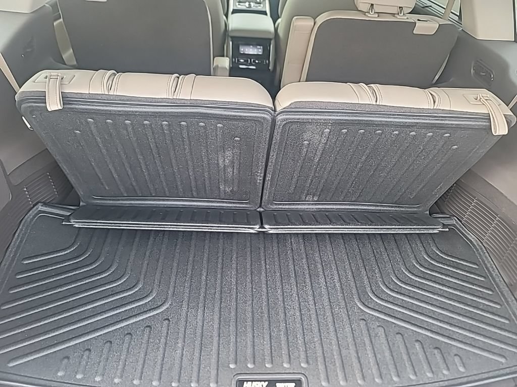 Used 2022 Lincoln Aviator Reserve w/ Equipment Group 201A RWD image 12