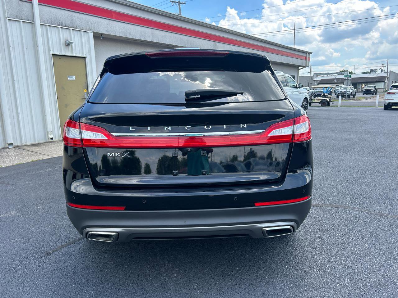 Used 2016 Lincoln MKX Select w/ Select Plus Package FWD image 6