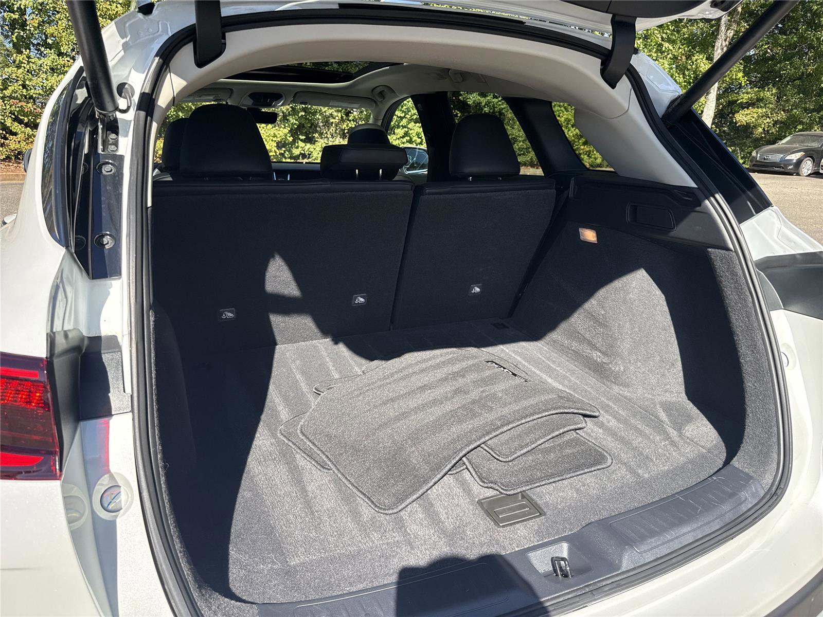 Certified 2025 INFINITI QX50 Luxe image 27