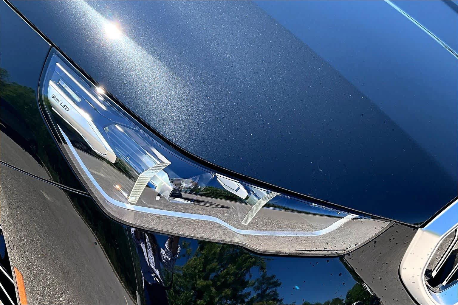 Used 2026 BMW 530i w/ Premium Package RWD image 13
